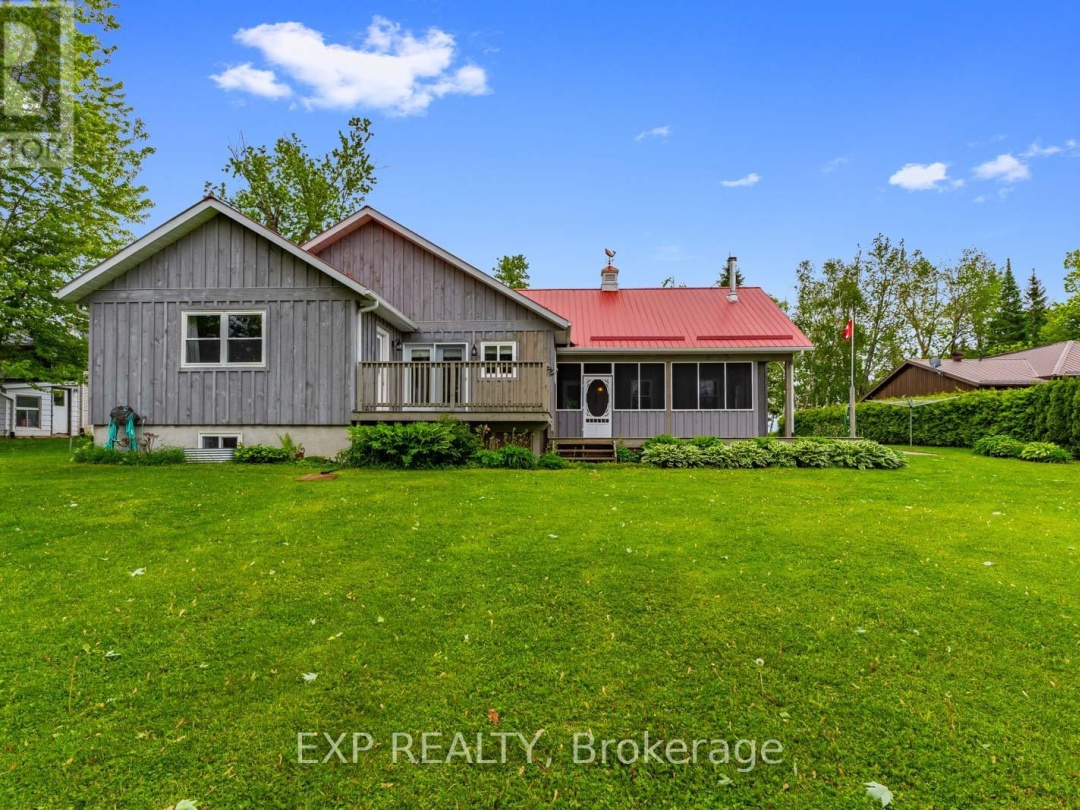 201 Avery Point Road, Dalrymple Lake