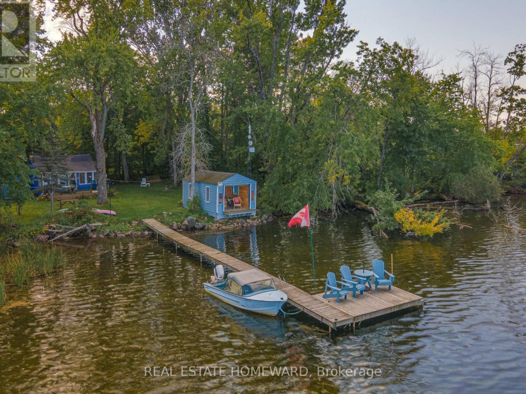 1046 Bea Dale Lane N, Sparrow Lake