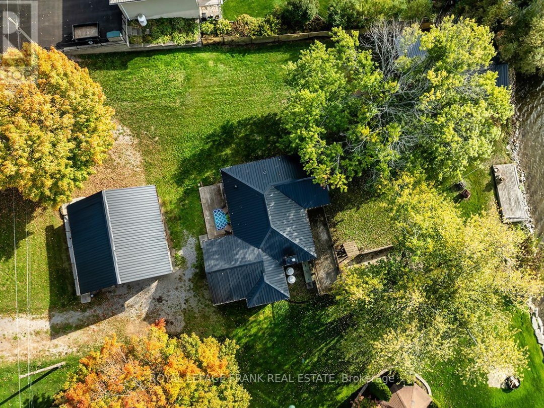 119 OAKDENE CRESCENT, 