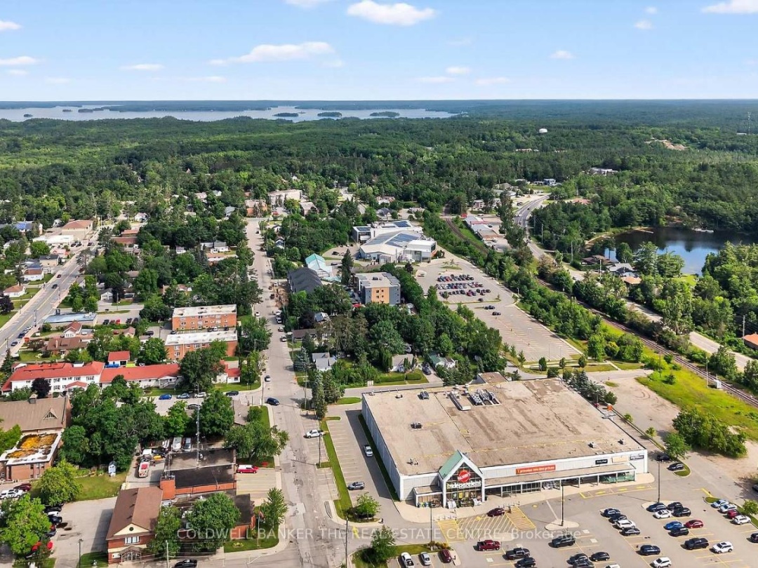 190 ROYAL ST ROYAL STREET N, 