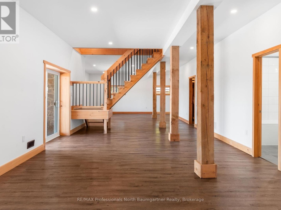 2987 Boice Bradley Road, Redstone Lake