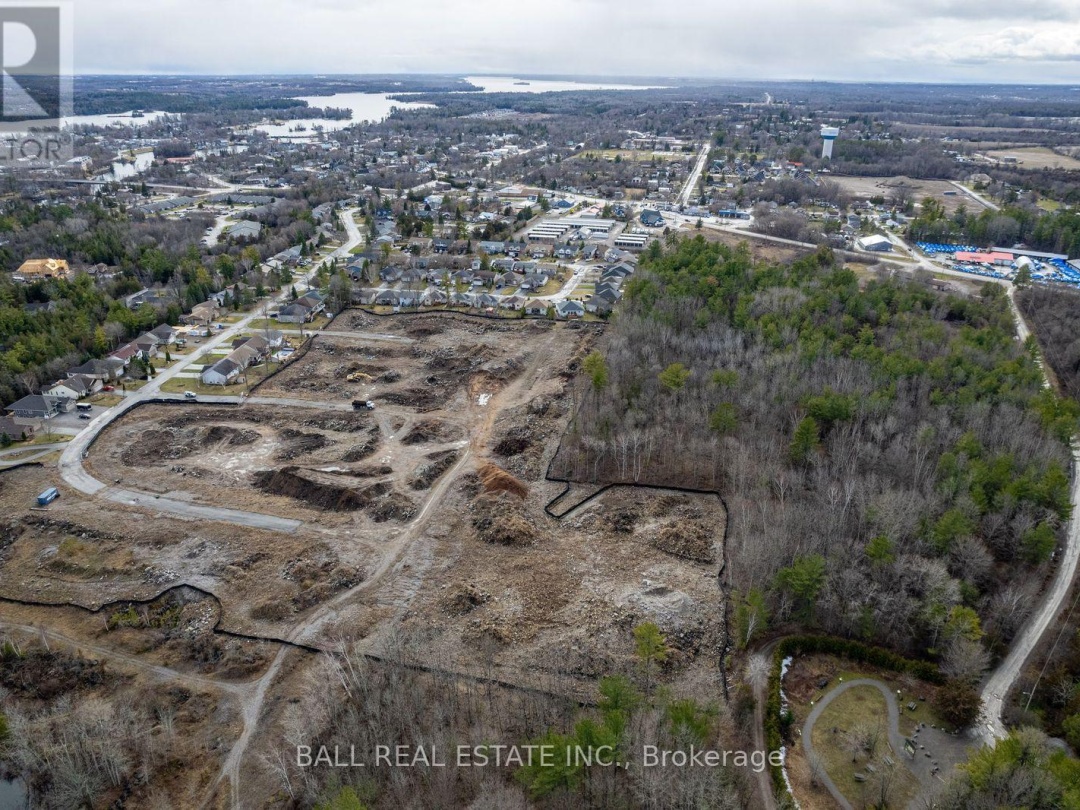 13 HEMLOCK CRESCENT, 