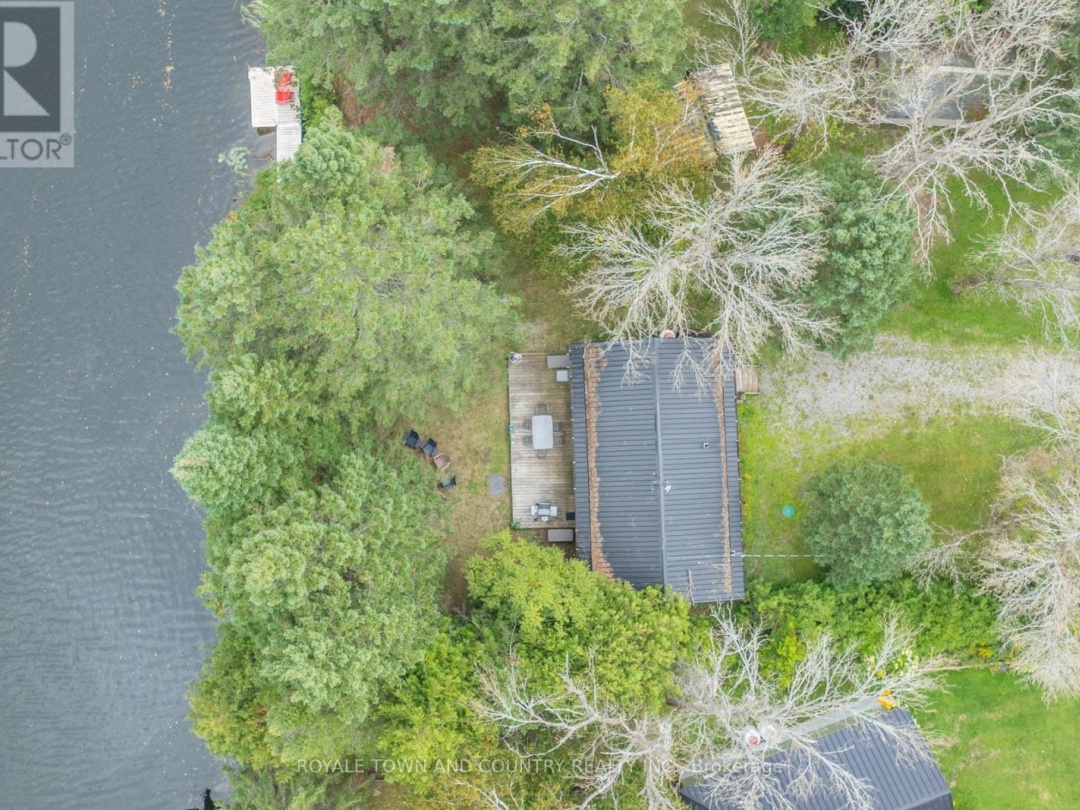 82 RIVERBANK ROAD, 