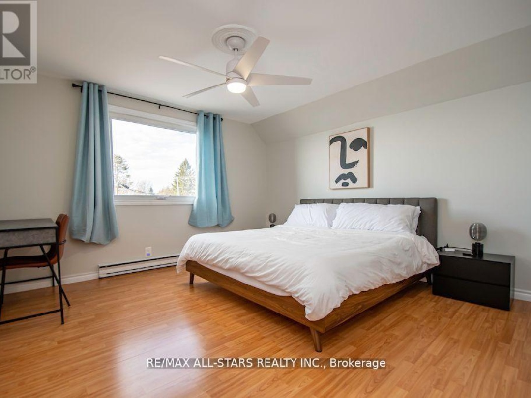 122 Fenelon Drive, Sturgeon Lake