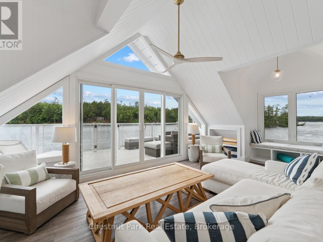 44 MILLER ISLAND, 