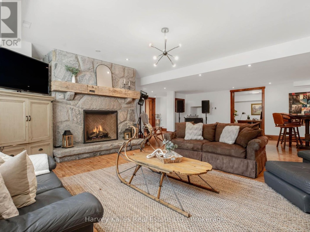 1074 TALLY HO WINTER PARK ROAD, 