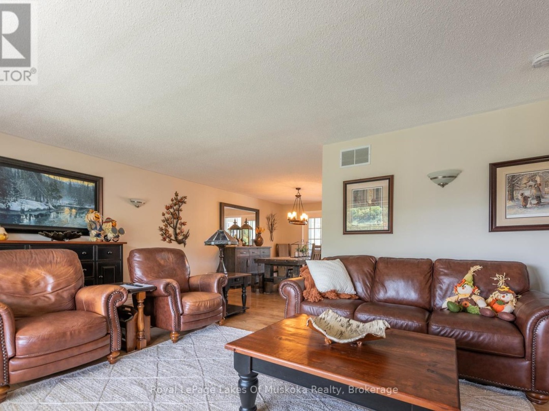 284 SOUTH FAIRY LAKE ROAD, 