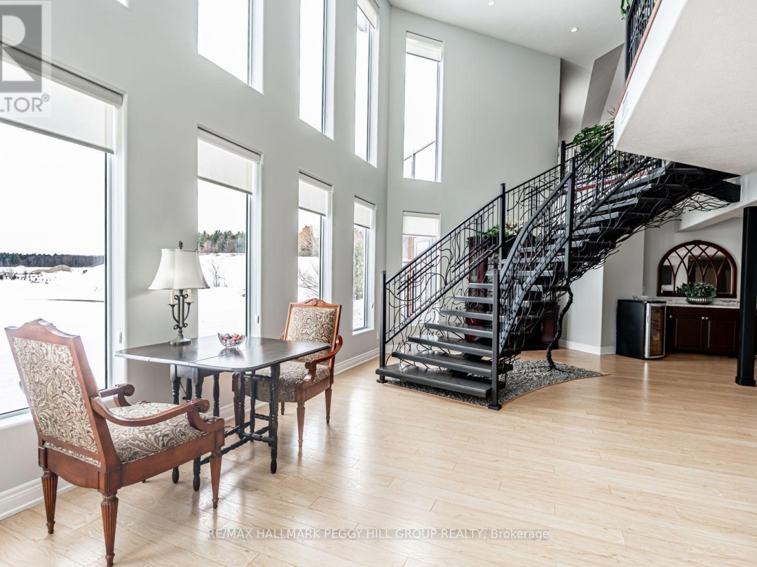 1372 DIVISION ROAD E, 