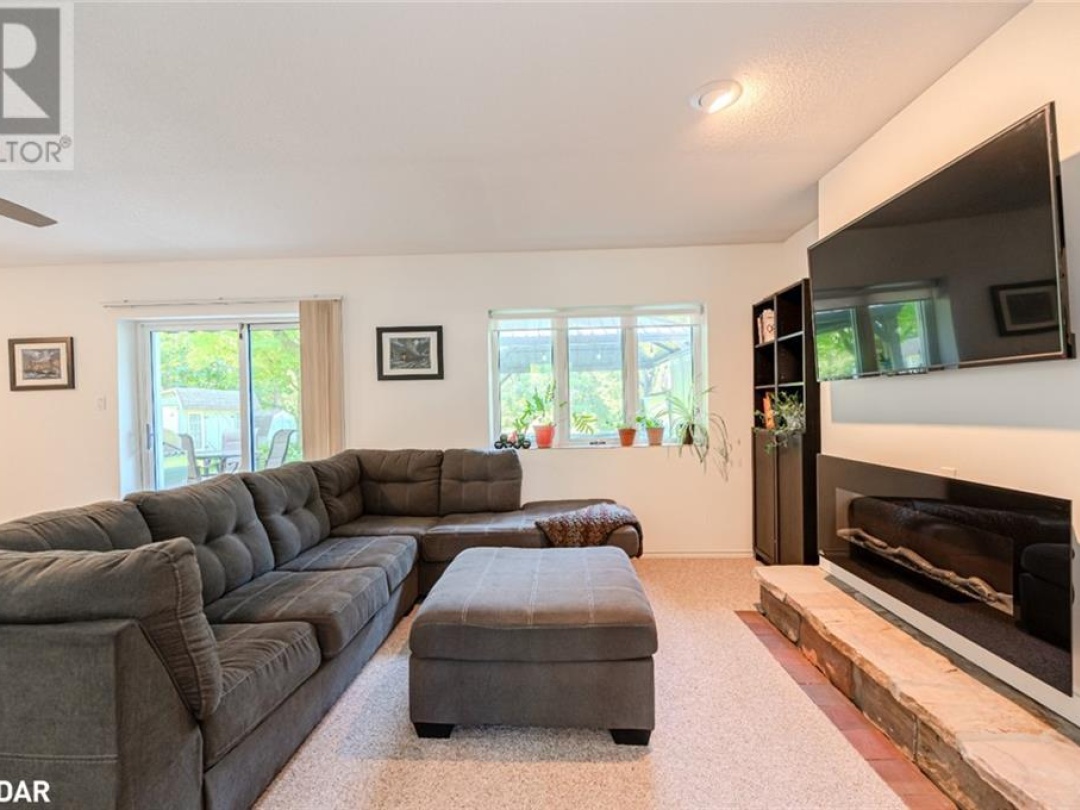 23 Valleyview Drive, Moonstone