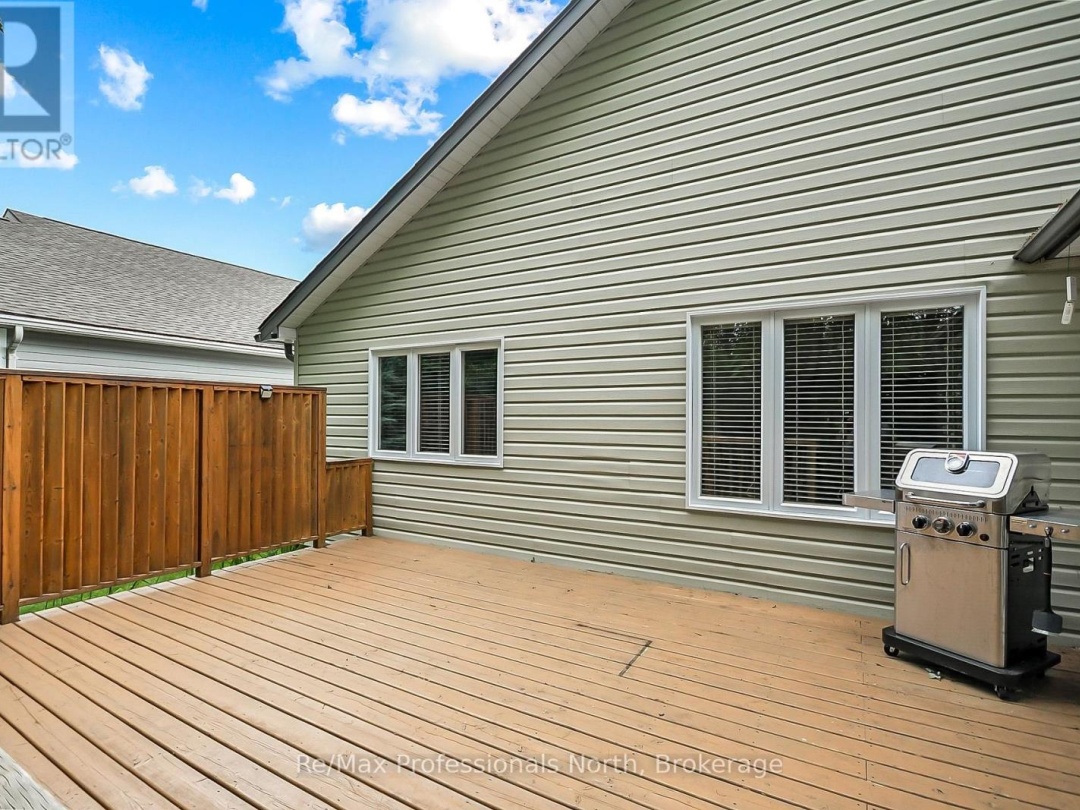 136 HEDGEWOOD LANE, 