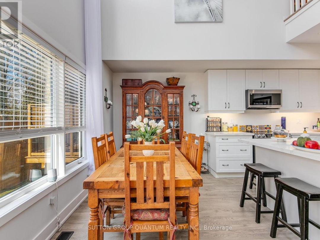 35 RUBY CRESCENT, Lake Simcoe