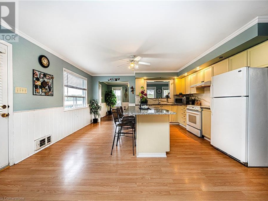 1270 WESSELL Road, East Moore Lake
