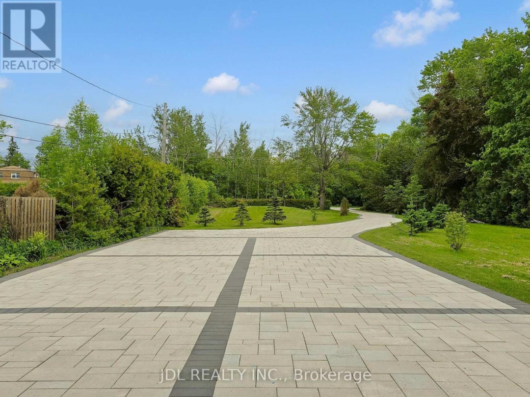 25220 Maple Beach Road, Lake Simcoe