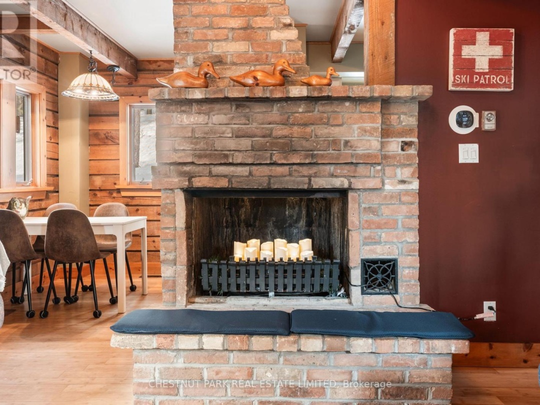 1316 SIR SAM'S ROAD, 