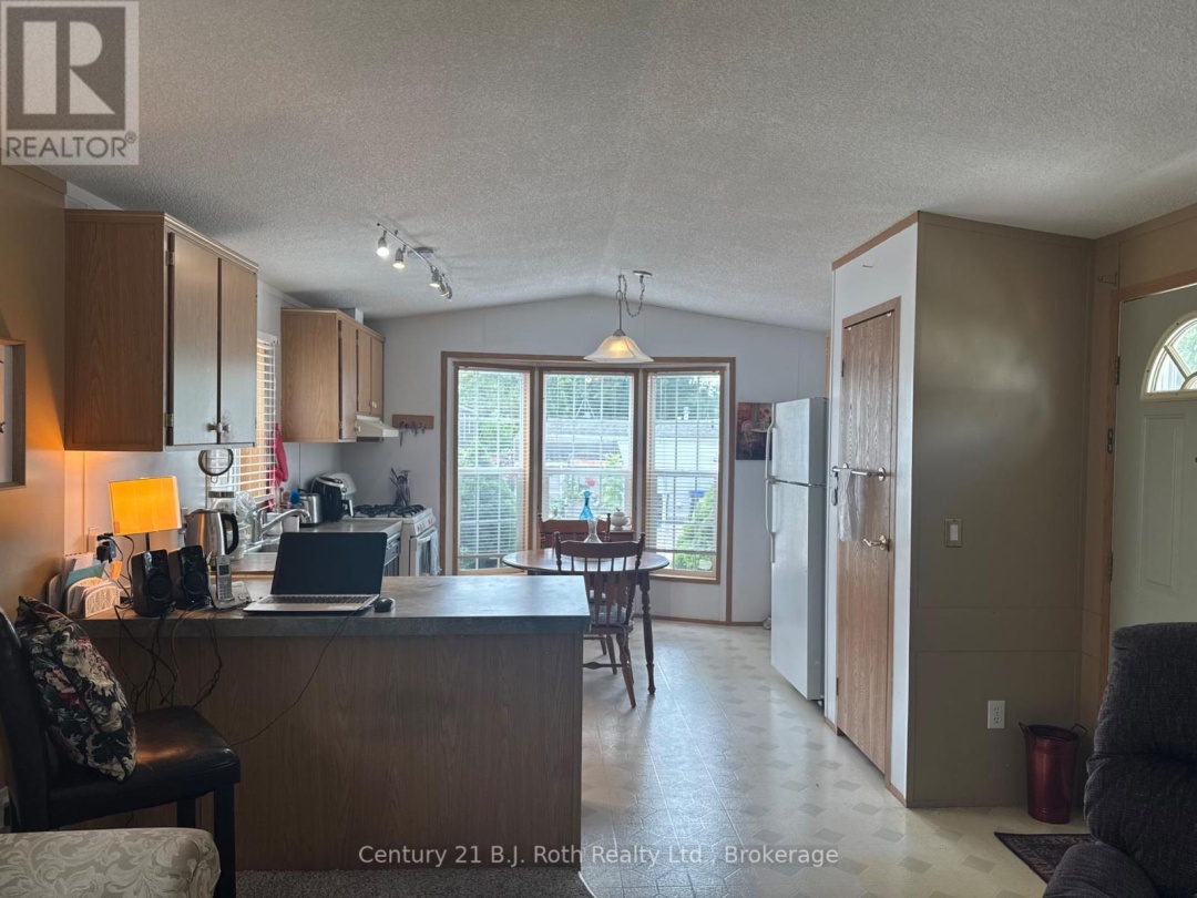 4105 SPRUCE ROAD, 