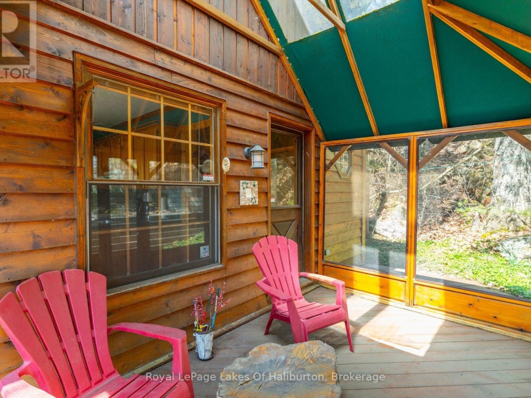1248 Portage Road, Portage Lake