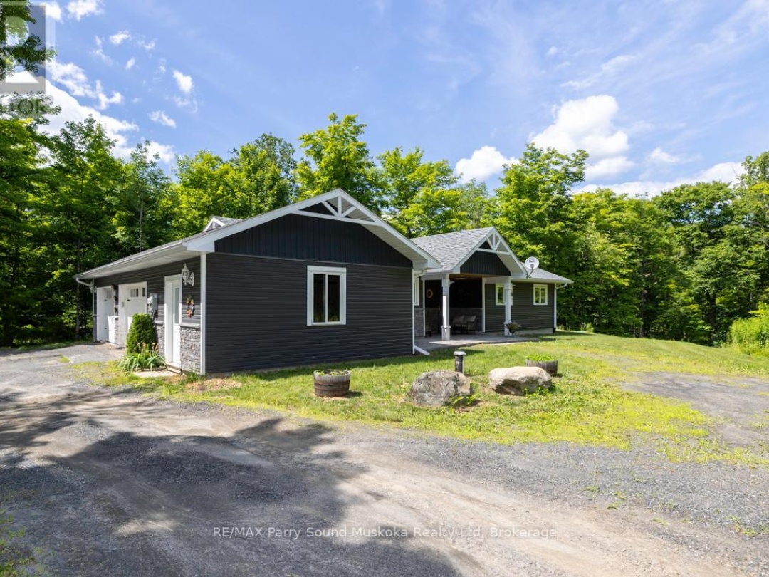 36 LONG LAKE ESTATES ROAD, 