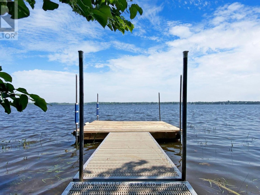 4017 Dalrymple Drive, Dalrymple Lake