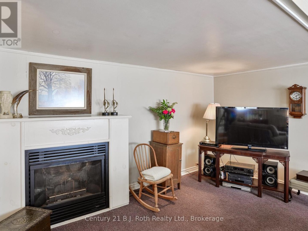 4129 ELAINE STREET, 