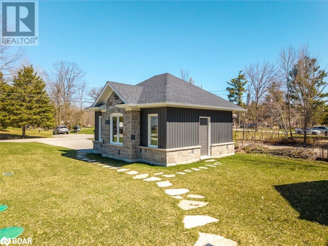 3331 ST GEORGE Boulevard, St. George Lake