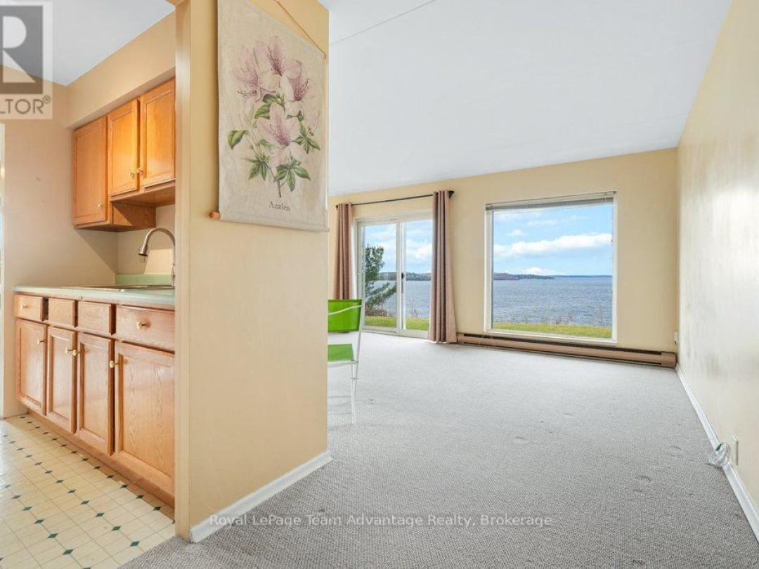 103 - 100 BEACONVIEW HEIGHTS, 