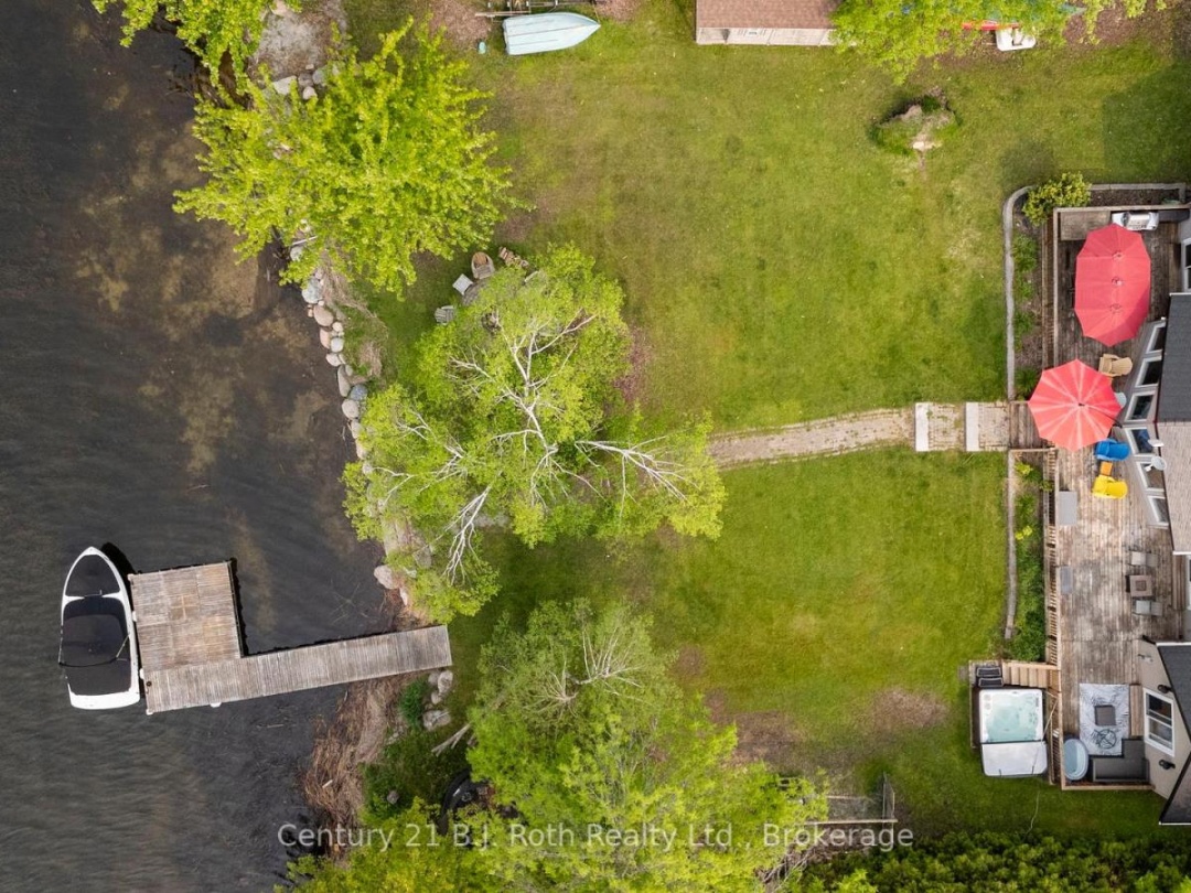 3772 HARRY'S LANE, Lake Simcoe