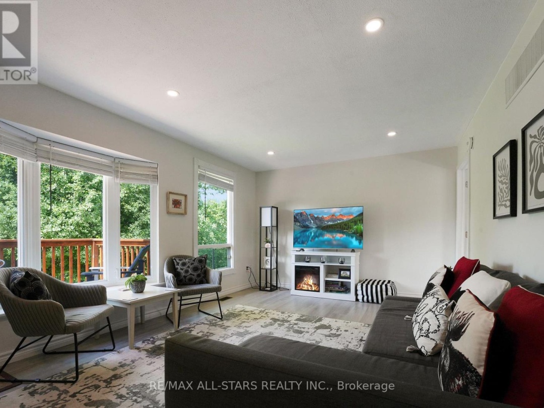43 Sturgeon Glen Road, Sturgeon Lake