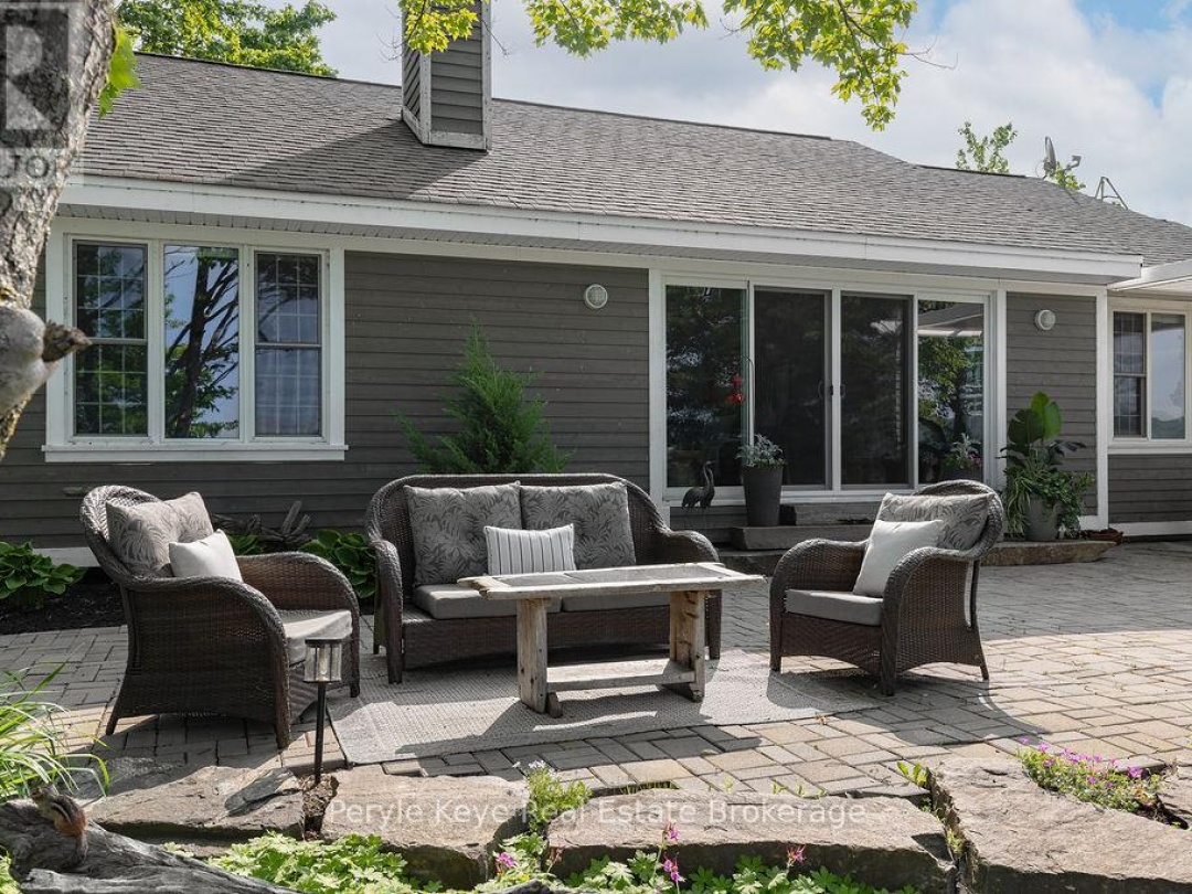 118 ROBIN ROAD, 