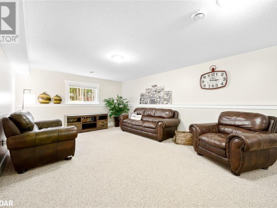 7070 93 Highway, 