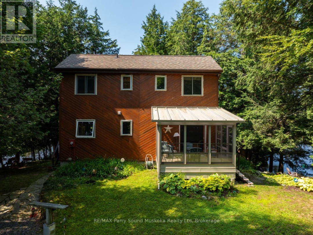 18 Meharg Drive, Manitouwabing Lake