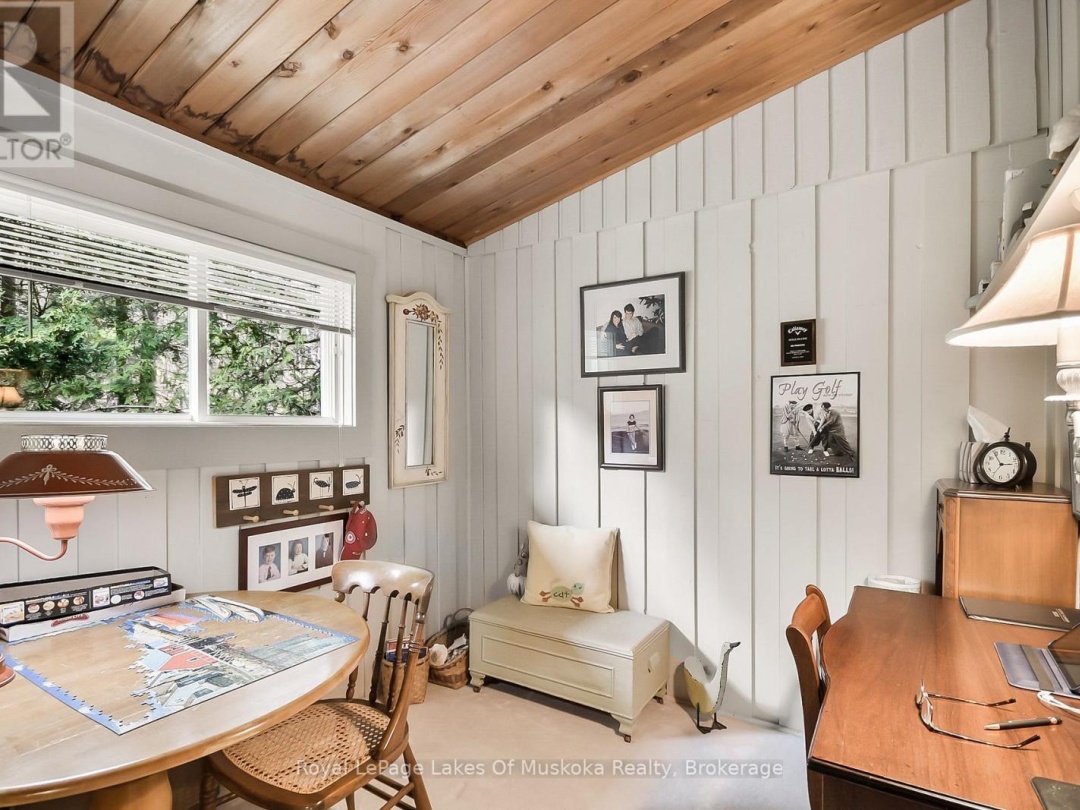 9 Summer Lane, Lake Muskoka