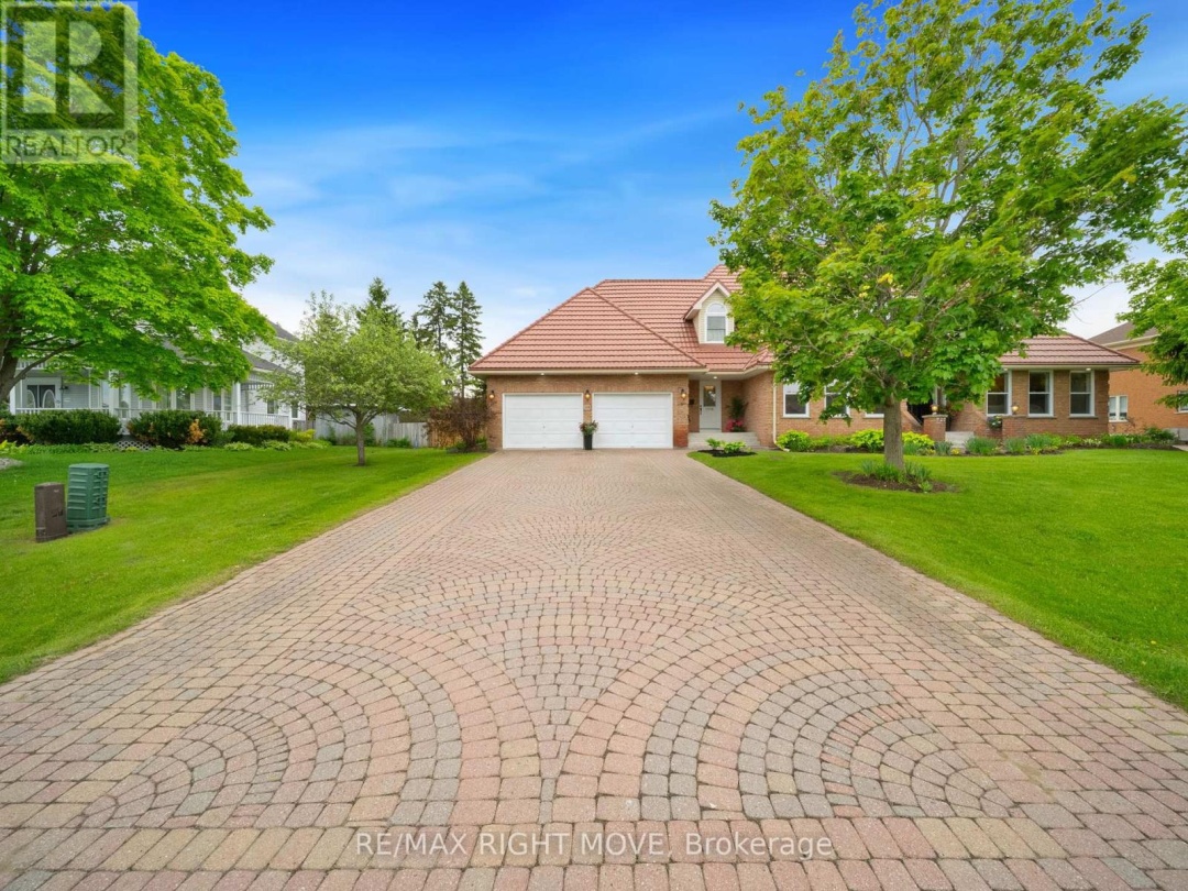 1998 Voyageur Circle, Severn