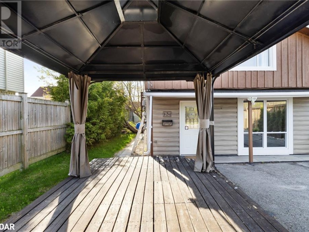 3 COURTLAND Street, 