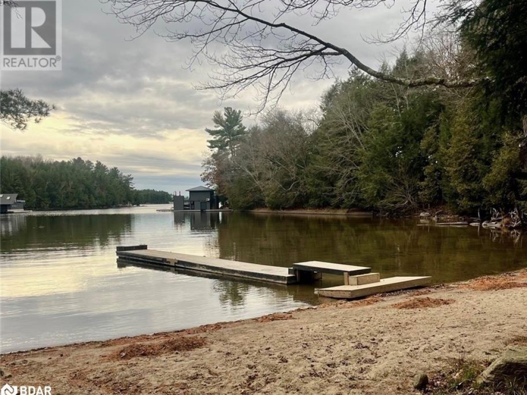 1039 Viewpoint Trail Trail, Lake Muskoka