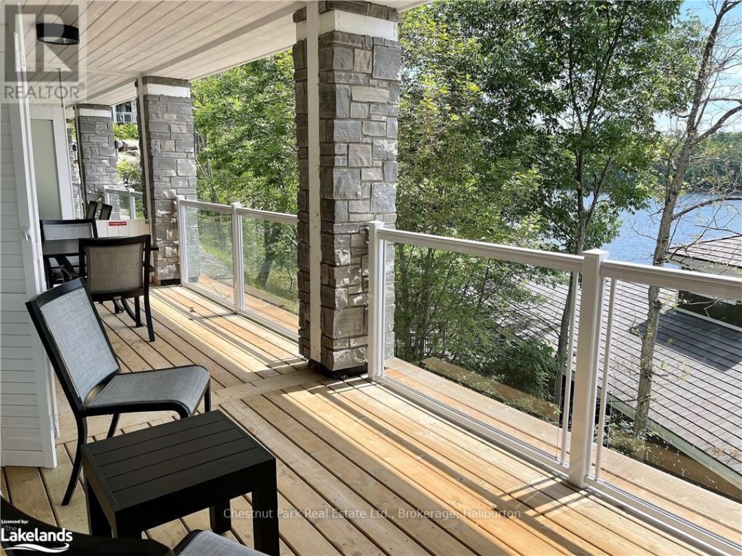 4 - 1869 MUSKOKA DISTRICT ROAD 118 WEST, 