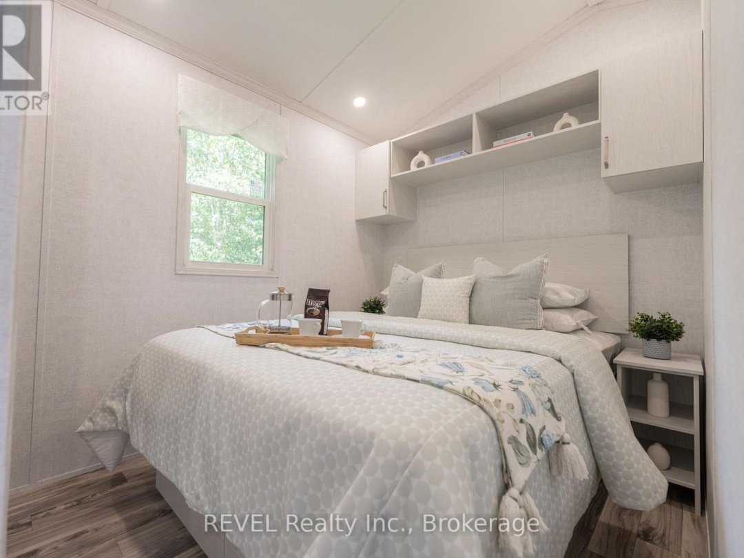 B56 - 85 HUTCHINSON BEACH ROAD, Deer Lake