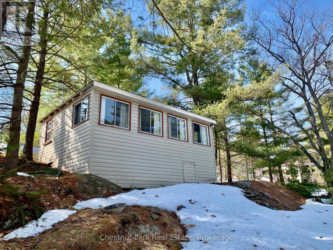 1 1 1051 Wigwam Lodge Road, Kahshe Lake