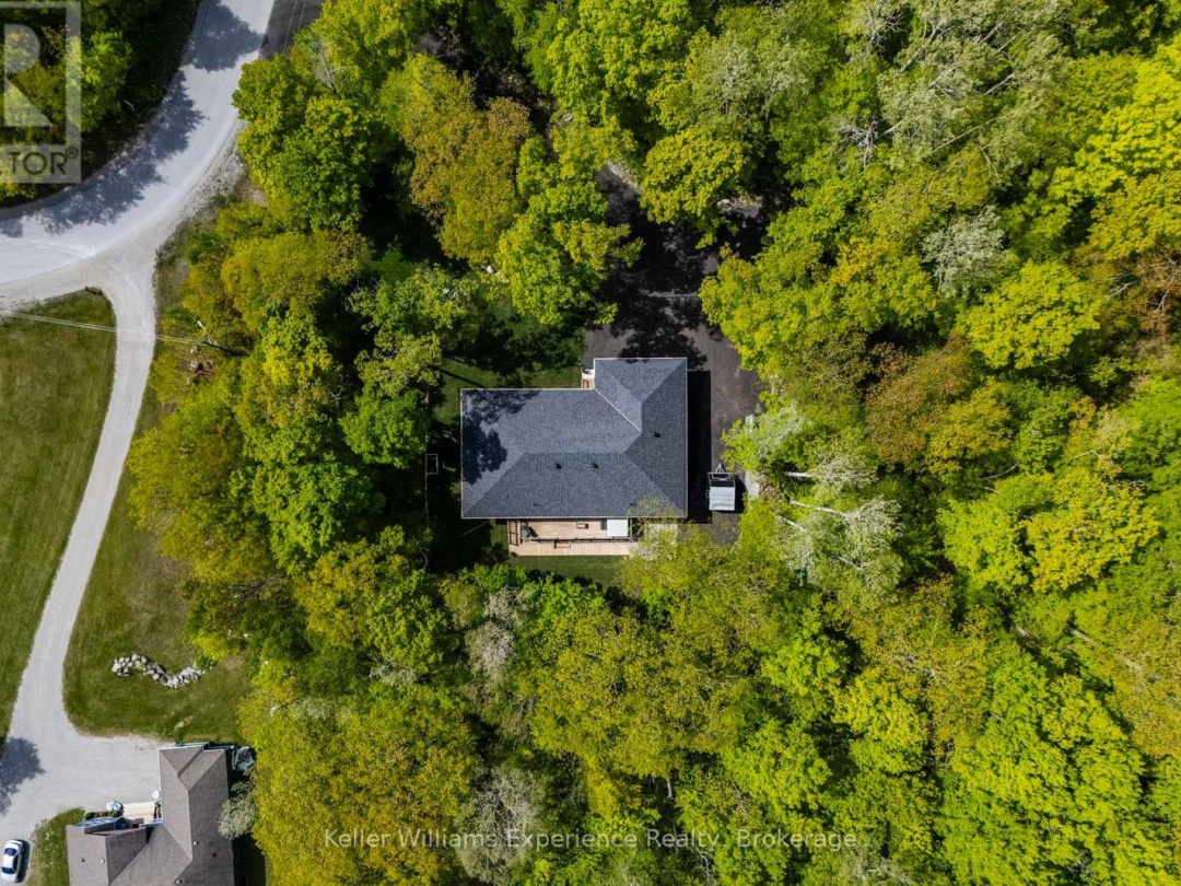 27 MEADOWS AVENUE, 