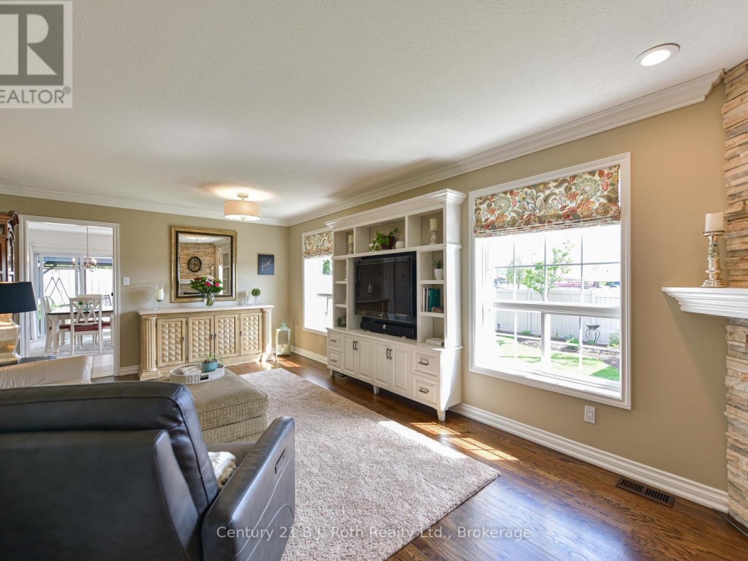 3196 Monarch Drive, Orillia