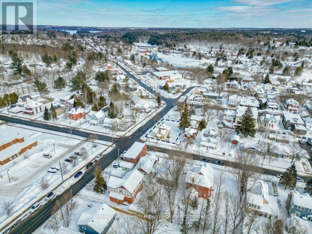 73 Gibson Street, Parry Sound