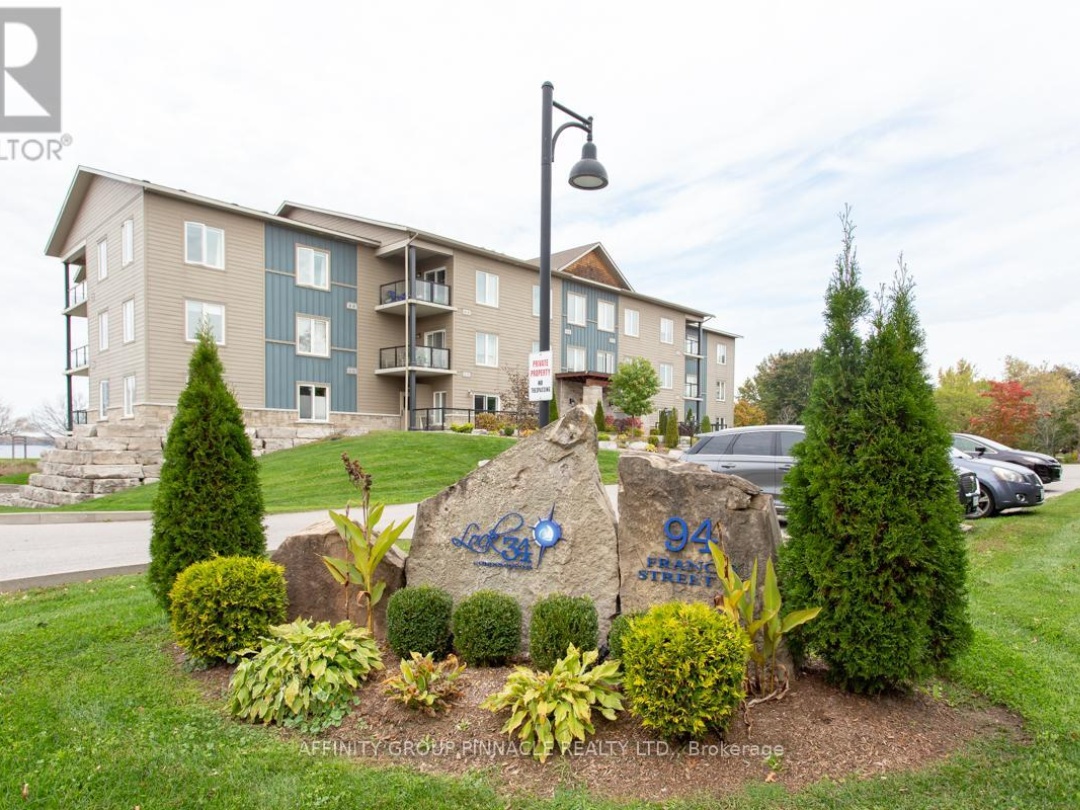 103 - 94 FRANCIS STREET W, 