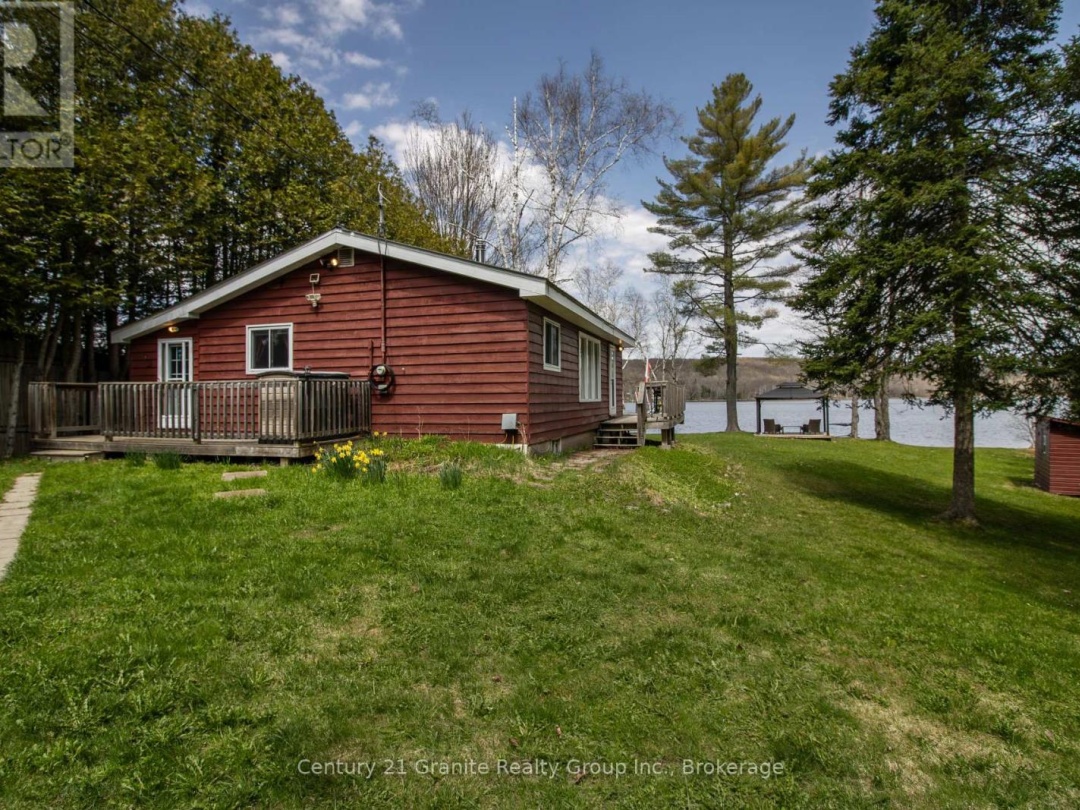 1018 Shamrock Lane, Cranberry Lake