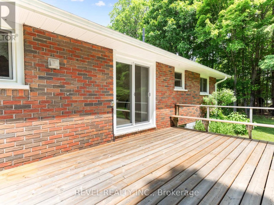 2796 COUNTY RD 48, 