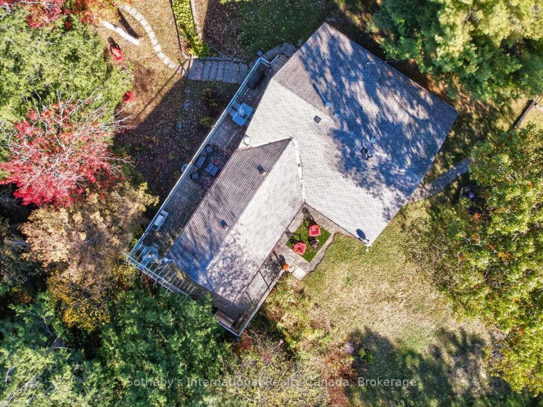 37 BROWNS LAKE ROAD, 