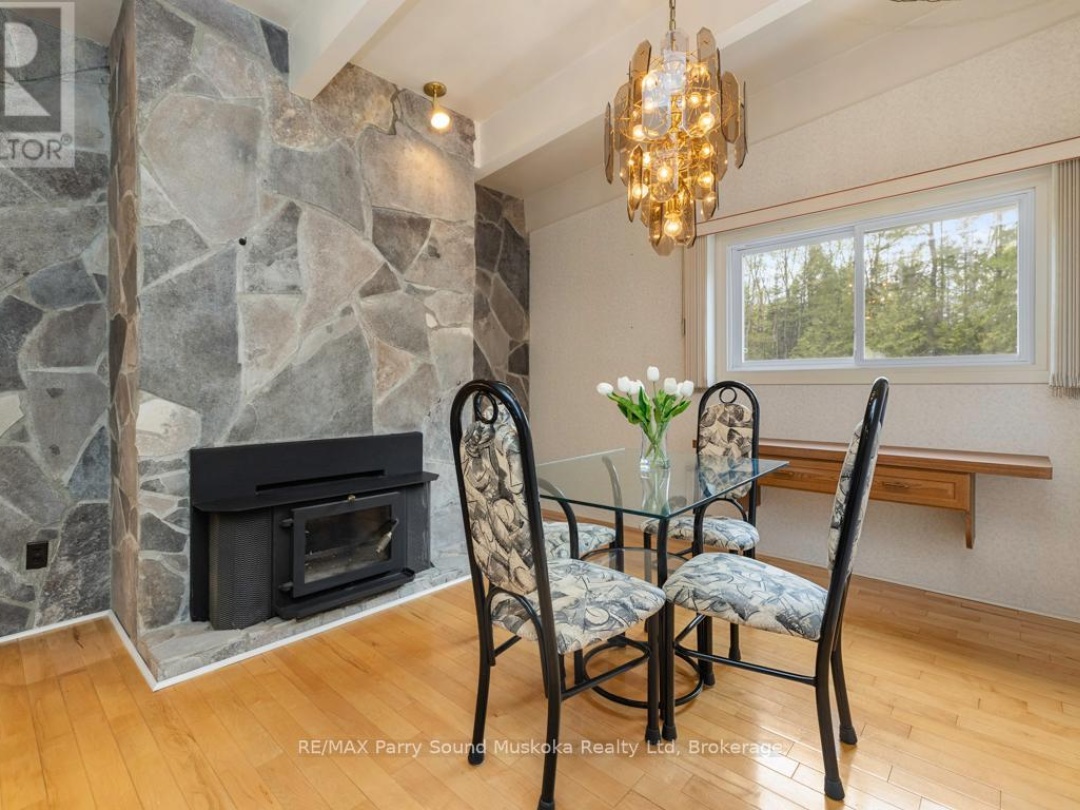 179 Manitou Drive, Manitouwabing Lake