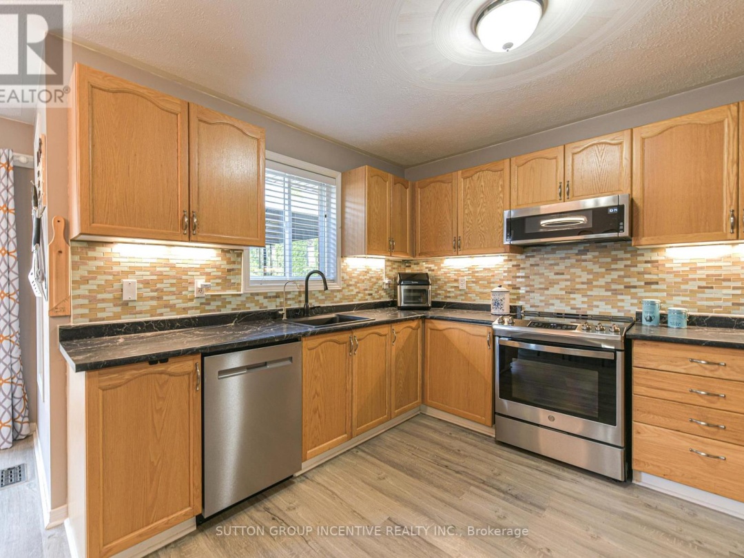 78 VANESSA DRIVE, 