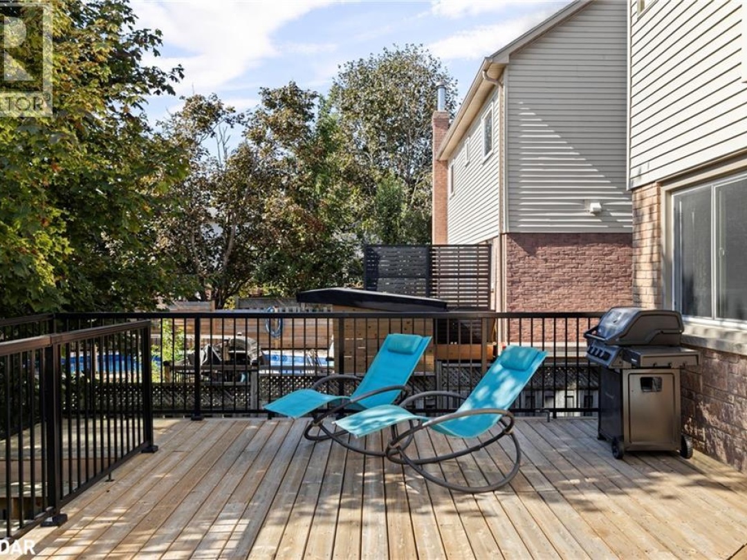 21 BRANDON Crescent, 