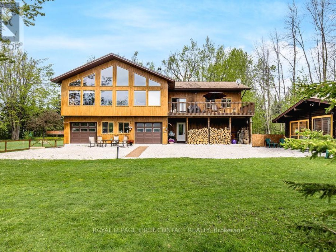 4447 ORKNEY BEACH ROAD, Lake Simcoe