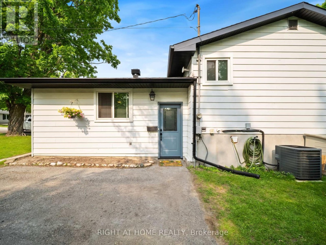 395 HOMEWOOD AVENUE, 