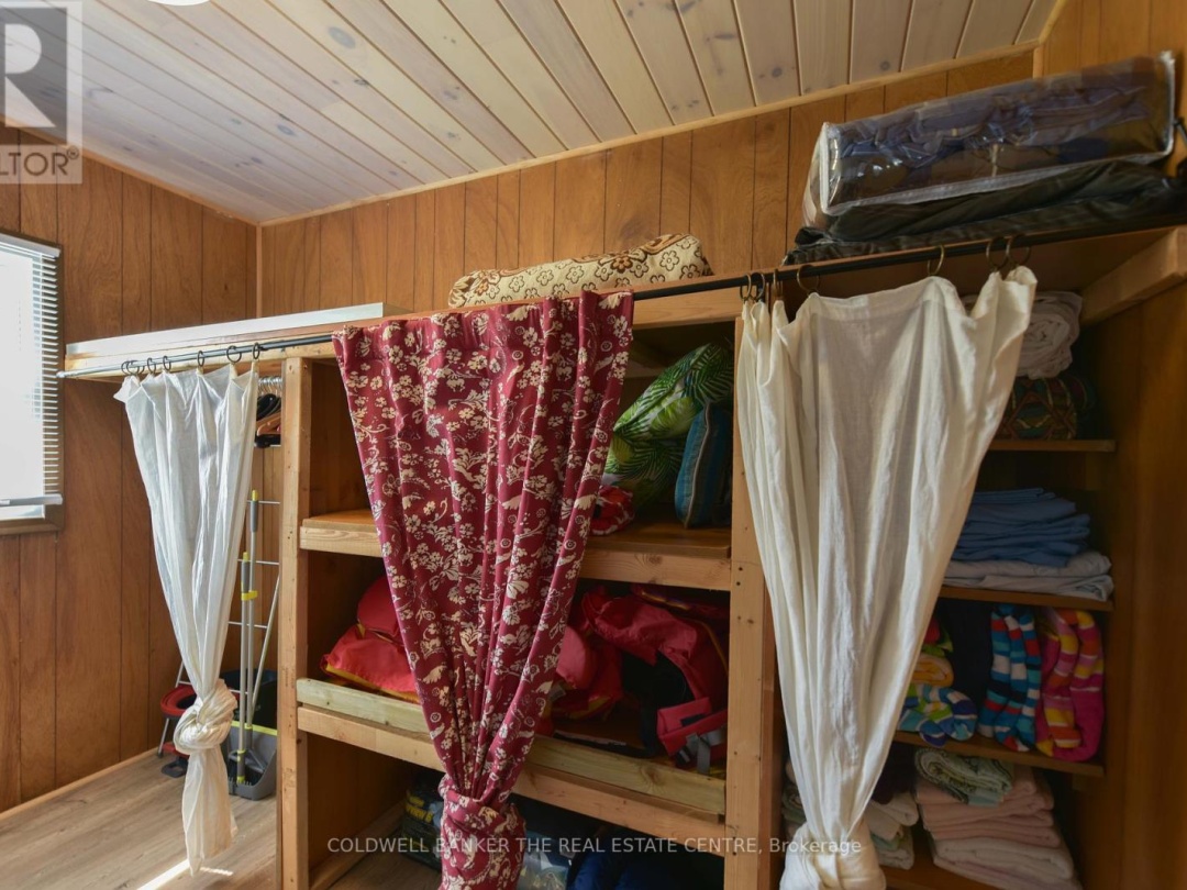 4137 Bayview Avenue, Lake Simcoe